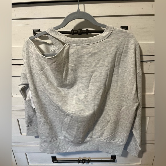 NWT BLACK TAPE OPEN SHOULDER SWEATER - m - Picture 5 of 5